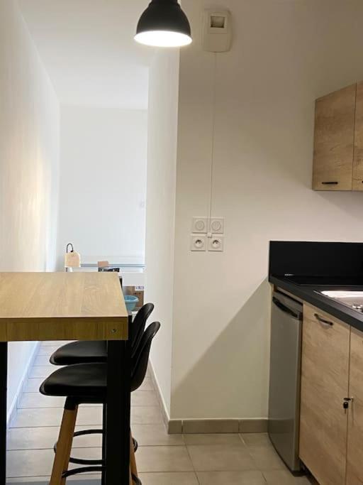 Studio Cosy, Lyon, Avec Garage Prive Kültér fotó
